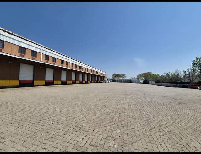 7,988M² WAREHOUSE TO LET IN RANDJESPARK